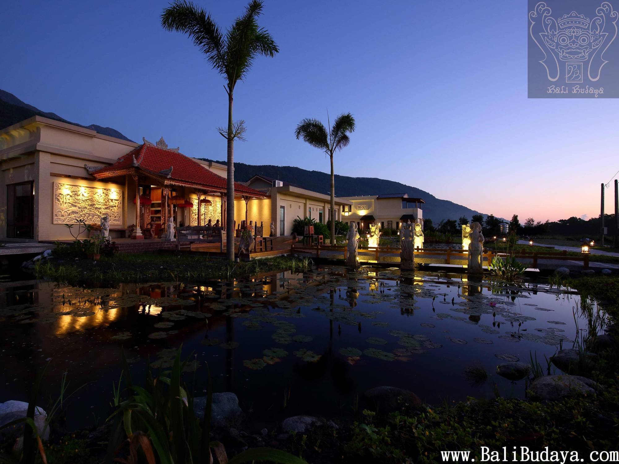 Bali Budaya Villa Хуалянь Экстерьер фото